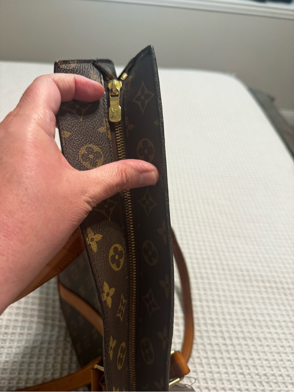Louis Vuitton Babylone Monogram Canvas Tote with Certificate of Authenticity - Picture 6 of 14